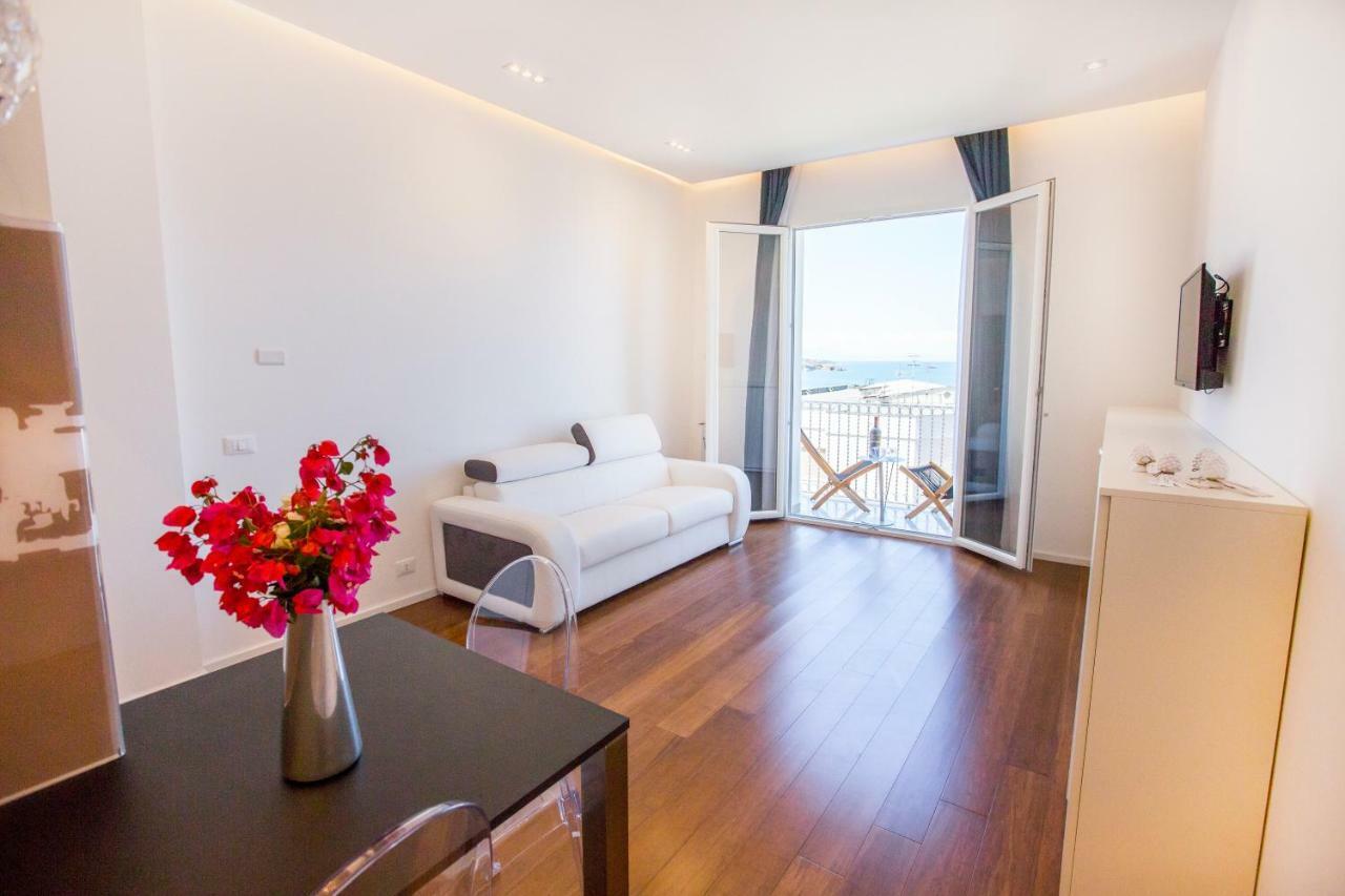 Cefalu Charme E Chic Suites ภายนอก รูปภาพ